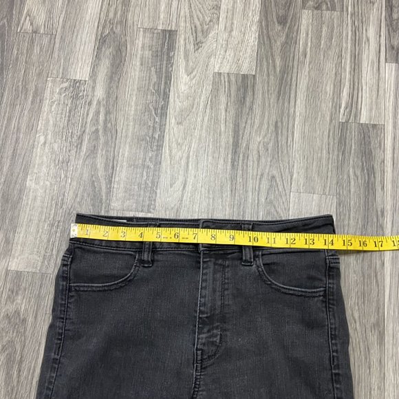 AMERICAN EAGLE Hi-Rise Jegging Skinny Leg Black Denim Jeans Women's Size 6 Short - Picture 10 of 13